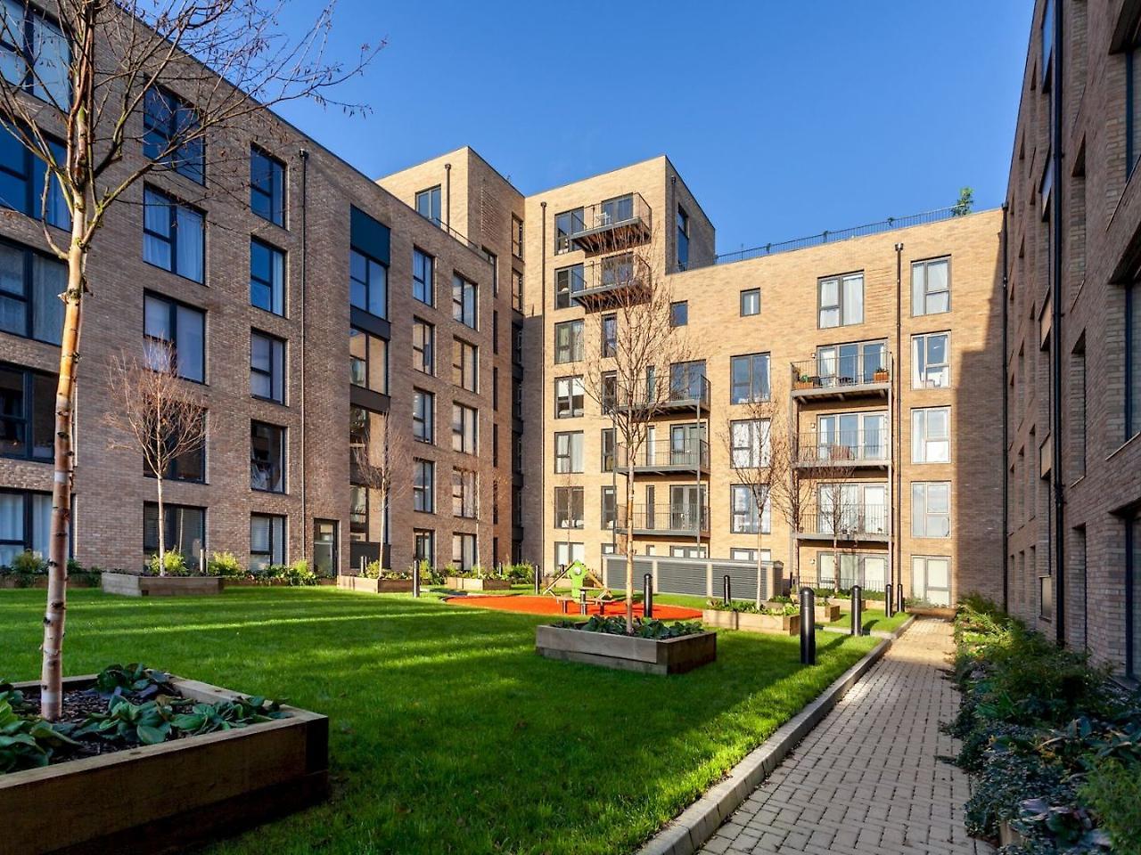 Classy Cricklewood Home London Exterior photo